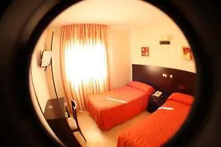 Affittacamere Hostal Goyma III San Fernando De Henares