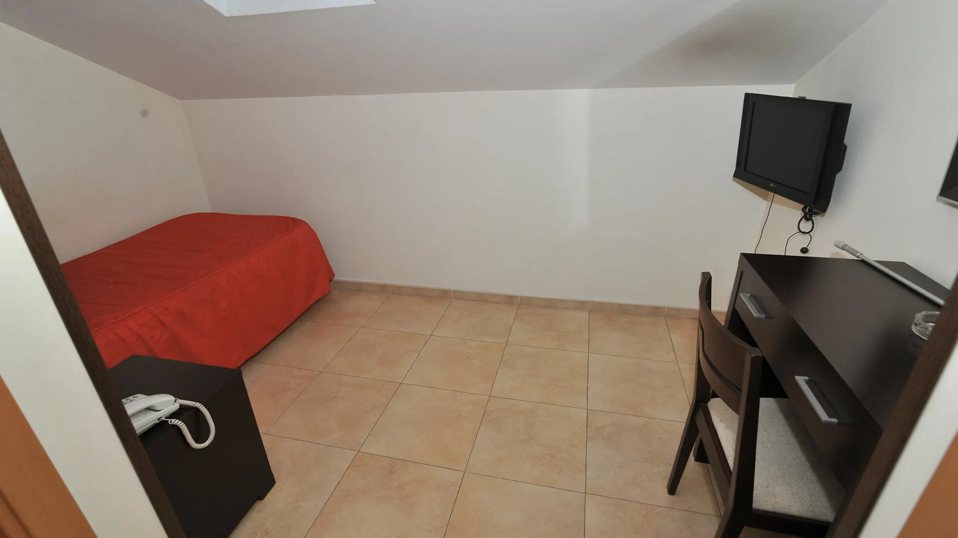 Hostal Goyma III San Fernando De Henares 2*,